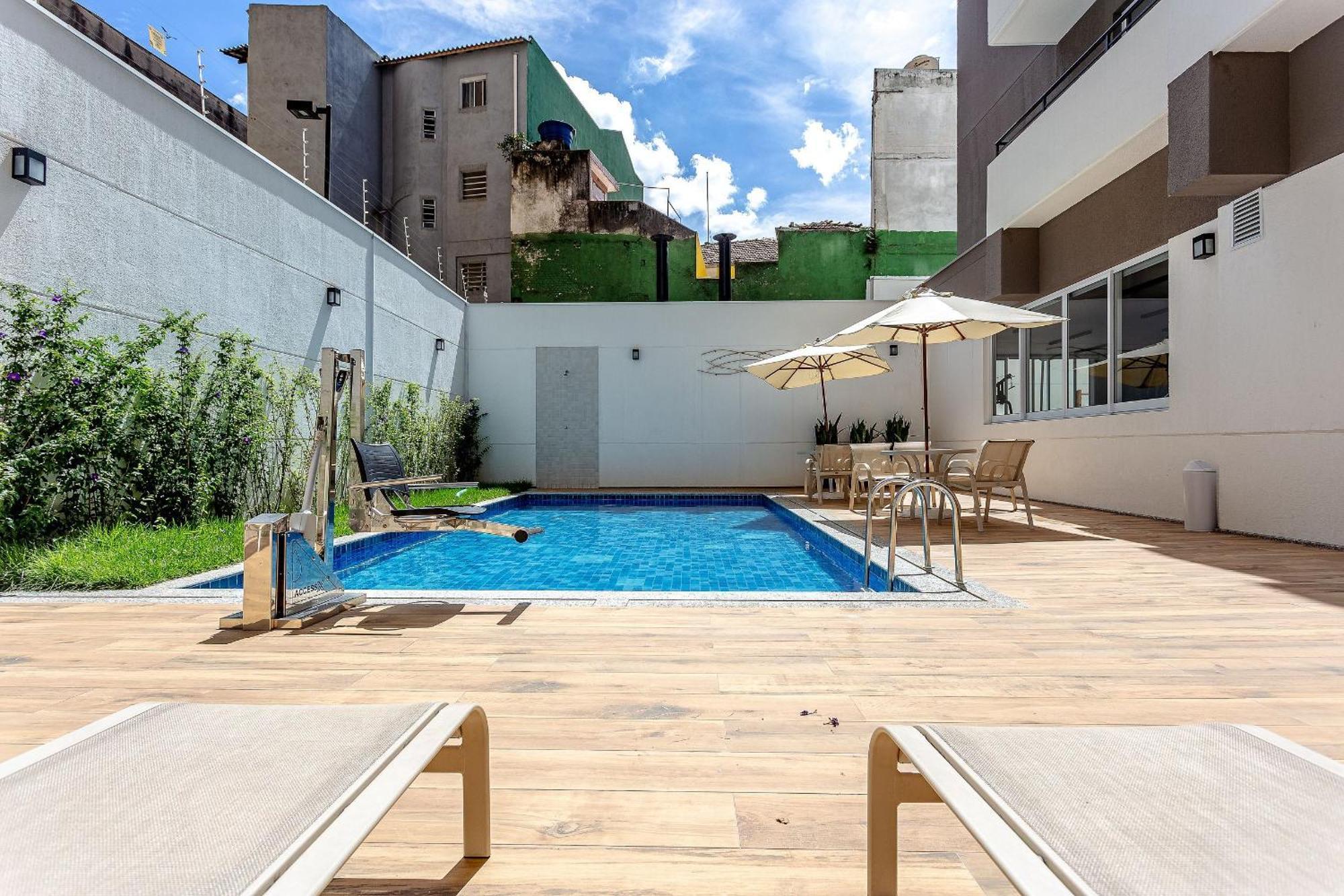 Dom Bras - Amplo E Confortavel Pra Toda Familia, Com Piscina Apartamento *